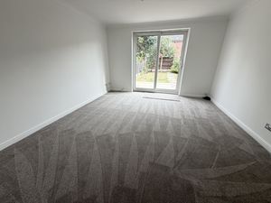 Lounge- click for photo gallery